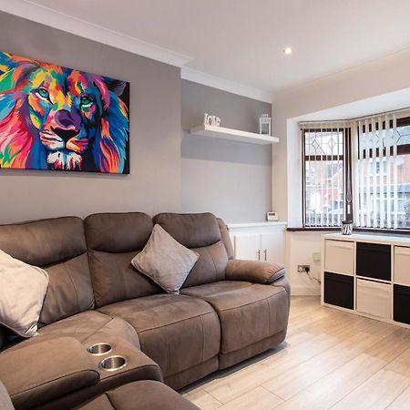 Refurbished Home, 8 Mins To Cc Belfast Ngoại thất bức ảnh