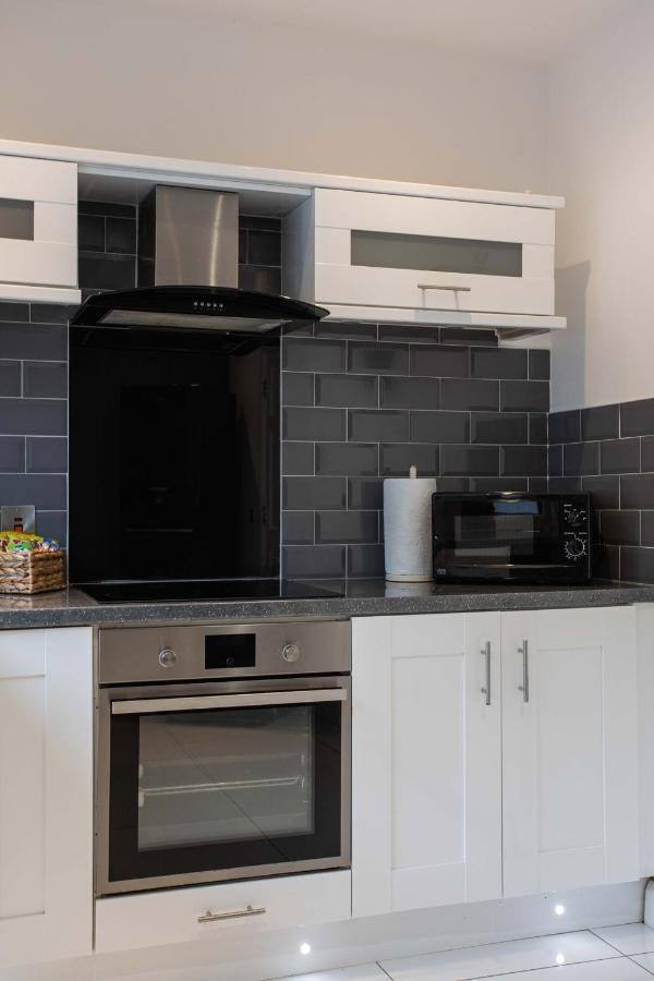 Refurbished Home, 8 Mins To Cc Belfast Ngoại thất bức ảnh