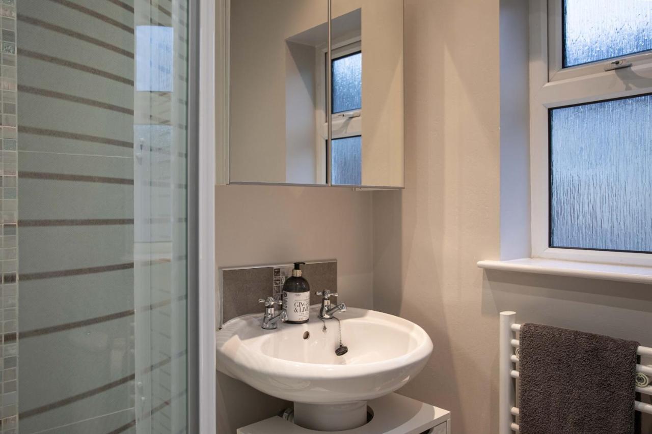Refurbished Home, 8 Mins To Cc Belfast Ngoại thất bức ảnh